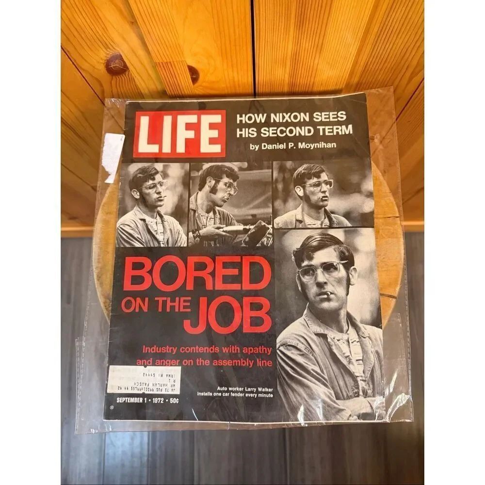 LIFE Magazine September 1 1972 Bored On The Job assembly line Richard Roundtree